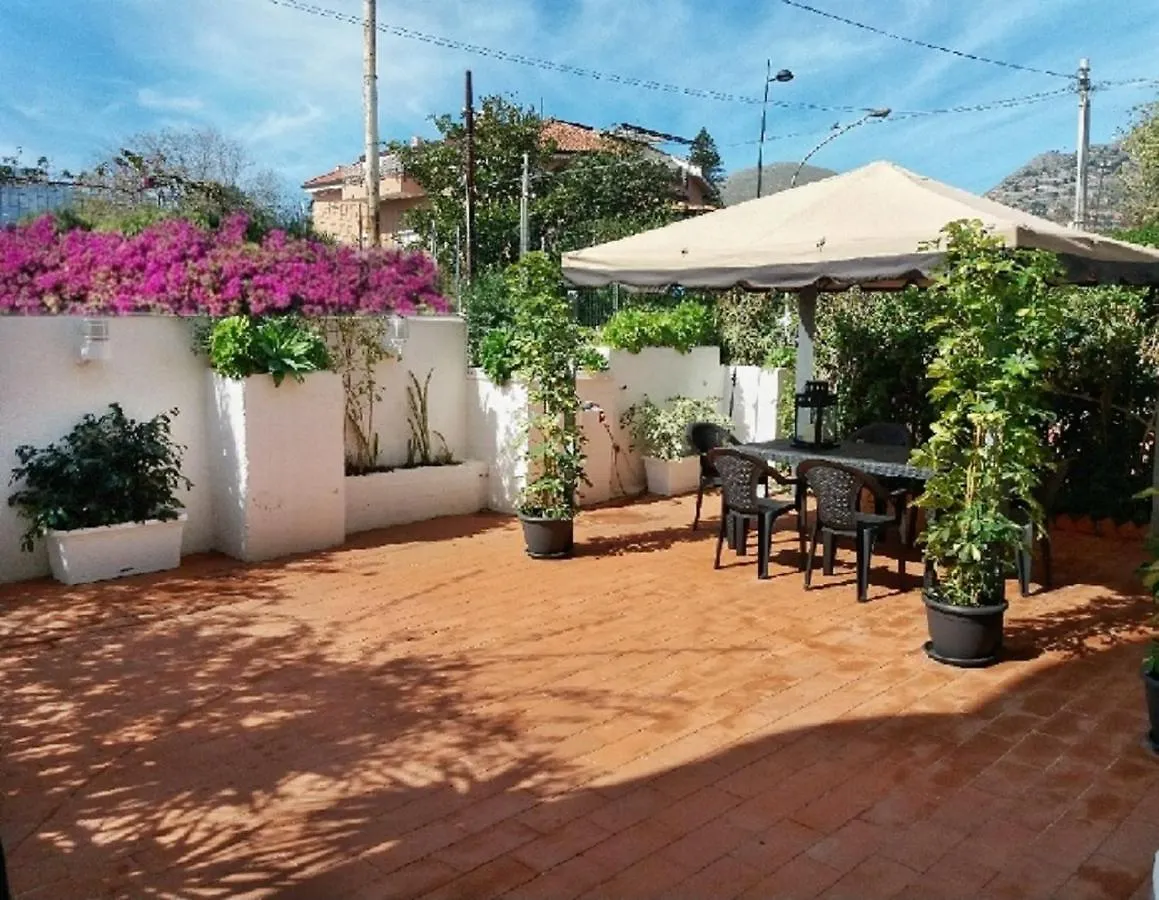 Villa Coral Mondello Palermo